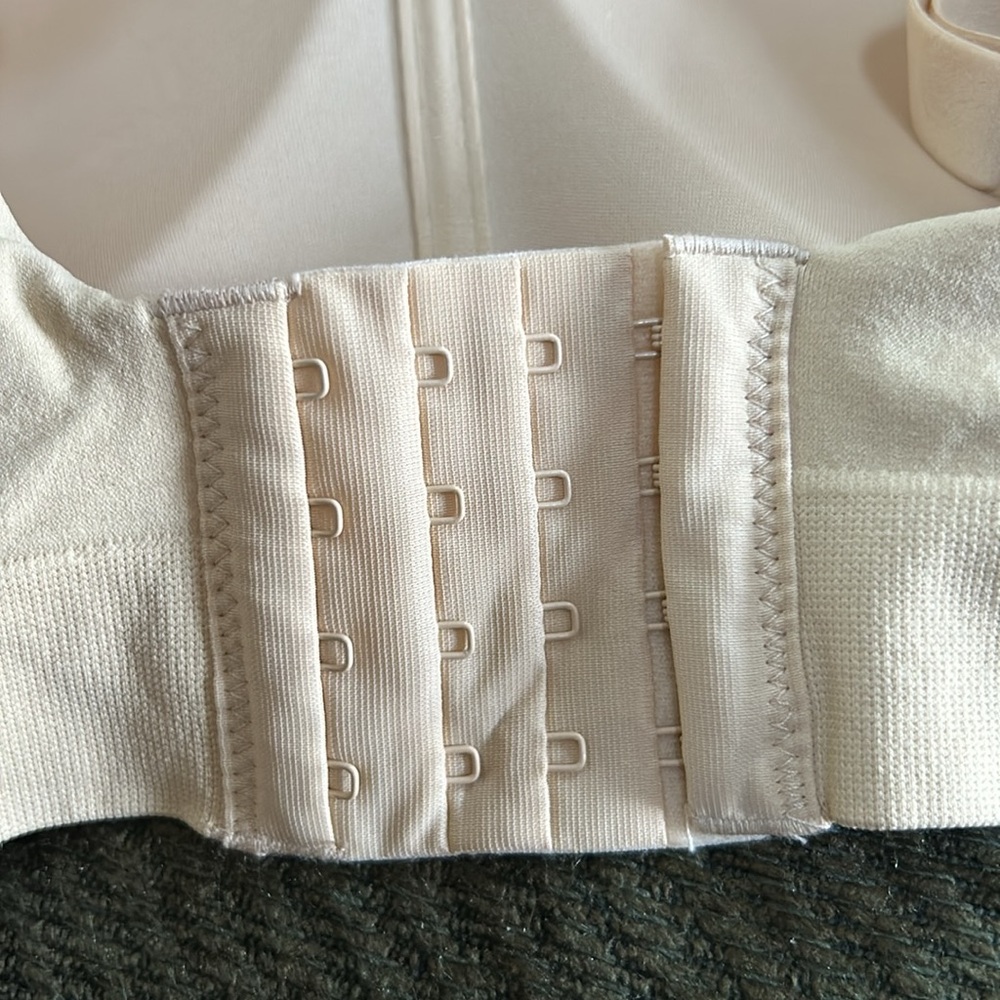 NWT Truekind Wireless Shaping bra - Picture 7 of 7